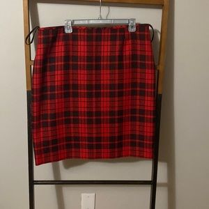NWT Woman’s work skirt